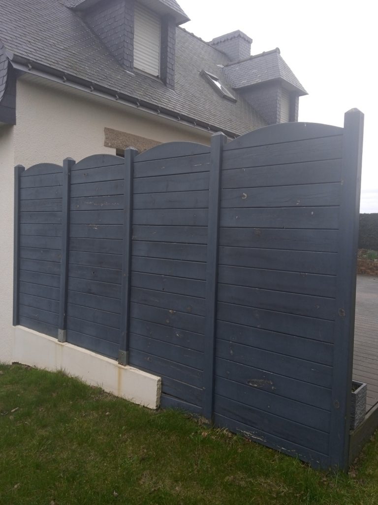 menuiserie sur mesure bois artisan saint-malo bretagne palissade pin traité