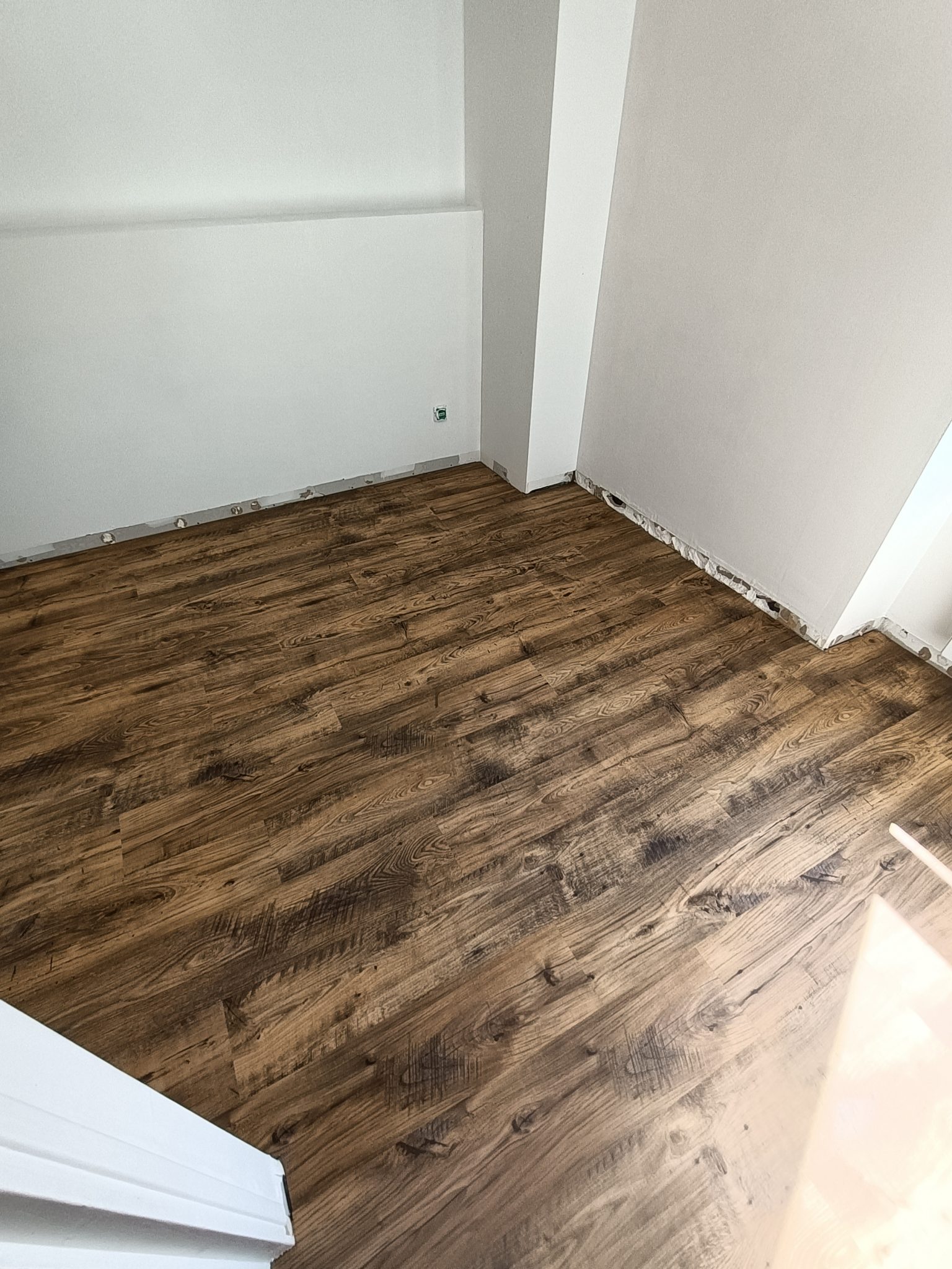 menuiserie sur mesure bois artisan saint-malo bretagne parquet chêne